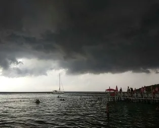 Hava bir anda karardı!