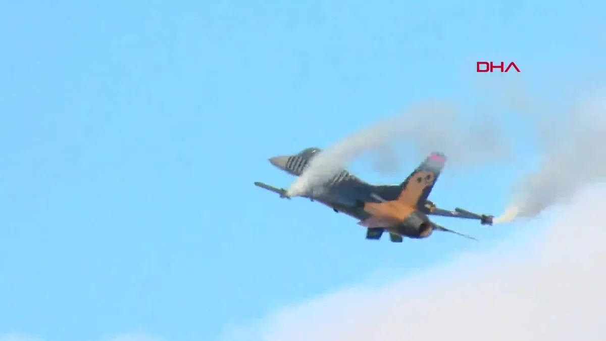 SOLOTÜRK'ün Yenikapı'daki Muhteşem 30 Ağustos Gösterisi Büyüledi!