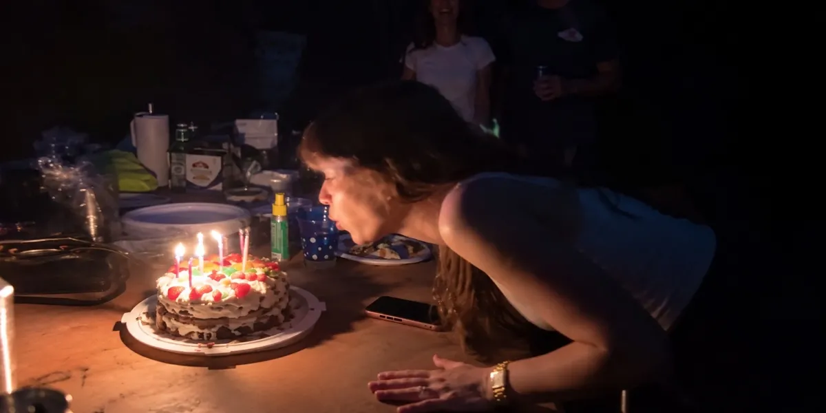 Orta Dünya’da anne oldu! Barbara Palvin ve Dylan Sprouse kızı Sylvie ile ilk kez objektif karşısında-3