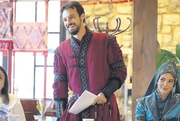 Kostümlü okuma provası