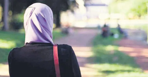 Kıbrıs’ta 28 Şubat zihniyeti hortladı! Başörtüsünü çıkarması için şiddete maruz kalan lise öğrencisinden Emine Erdoğan'a mektup...