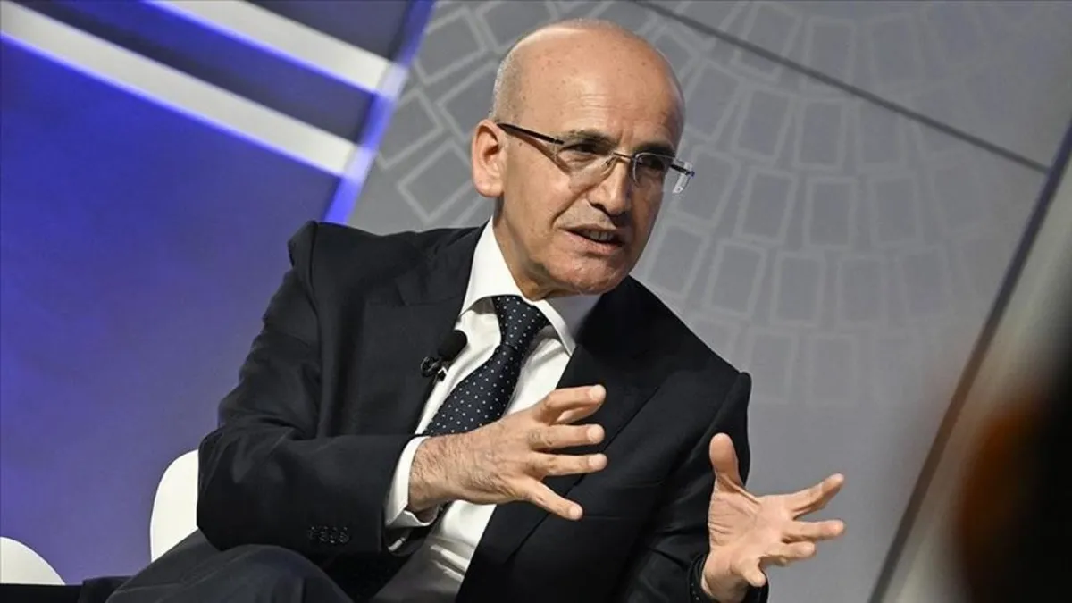 Bakan Şimşek'ten dezenflasyon açıklaması: "Finansal piyasalarda görünüm iyileşiyor"