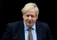 Son dakika: İşte İngiltere Başbakanı Boris Johnsonı yoğun bakıma götüren süreç! Her şey o sözlerle başladı!