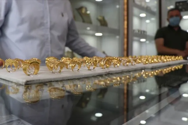 Kuyumcularda 500 gram altın dönemi! Artık mecburi oldu