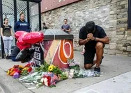 Son dakika: ABD Minneapoliste bir siyahinin ölümüne neden olan polislerin işine son verildi