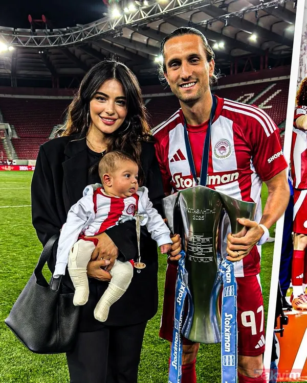 Baba-oğul aynı gün doğdu! Melisa Aslı Pamuk’tan Yusuf Yazıcı ve Mylan’a Yunanistan’da kutlama - 6