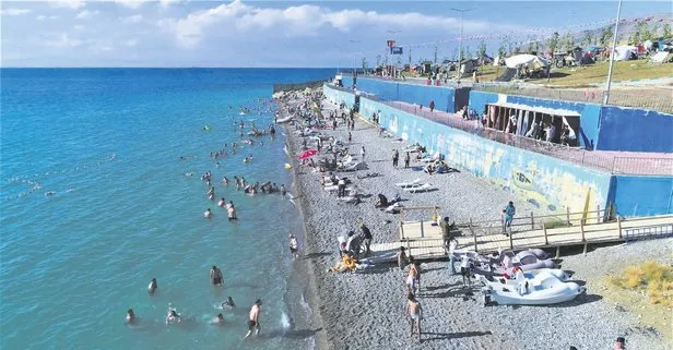 Bodrum Ve Cesme Ye Rakip Van Golu Sahilleri Takvim