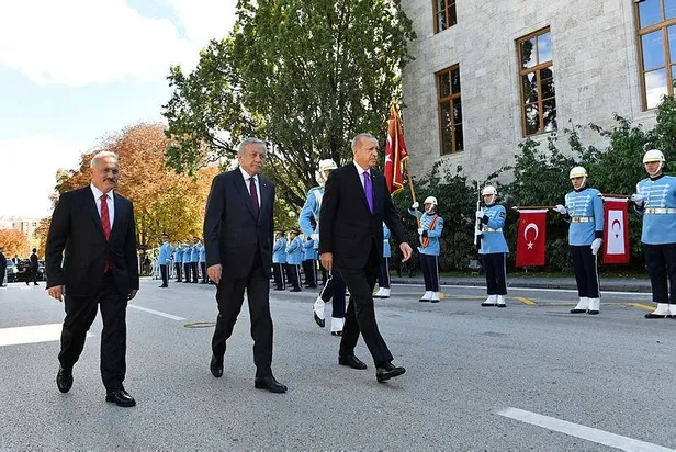 Başkan Erdoğan'dan manifesto-15