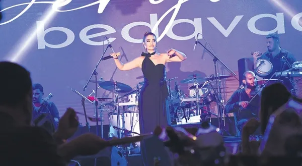 Yasak aşk yine ortada! Ümrah Seyhan ve Kenan Tosun fena yakalandı