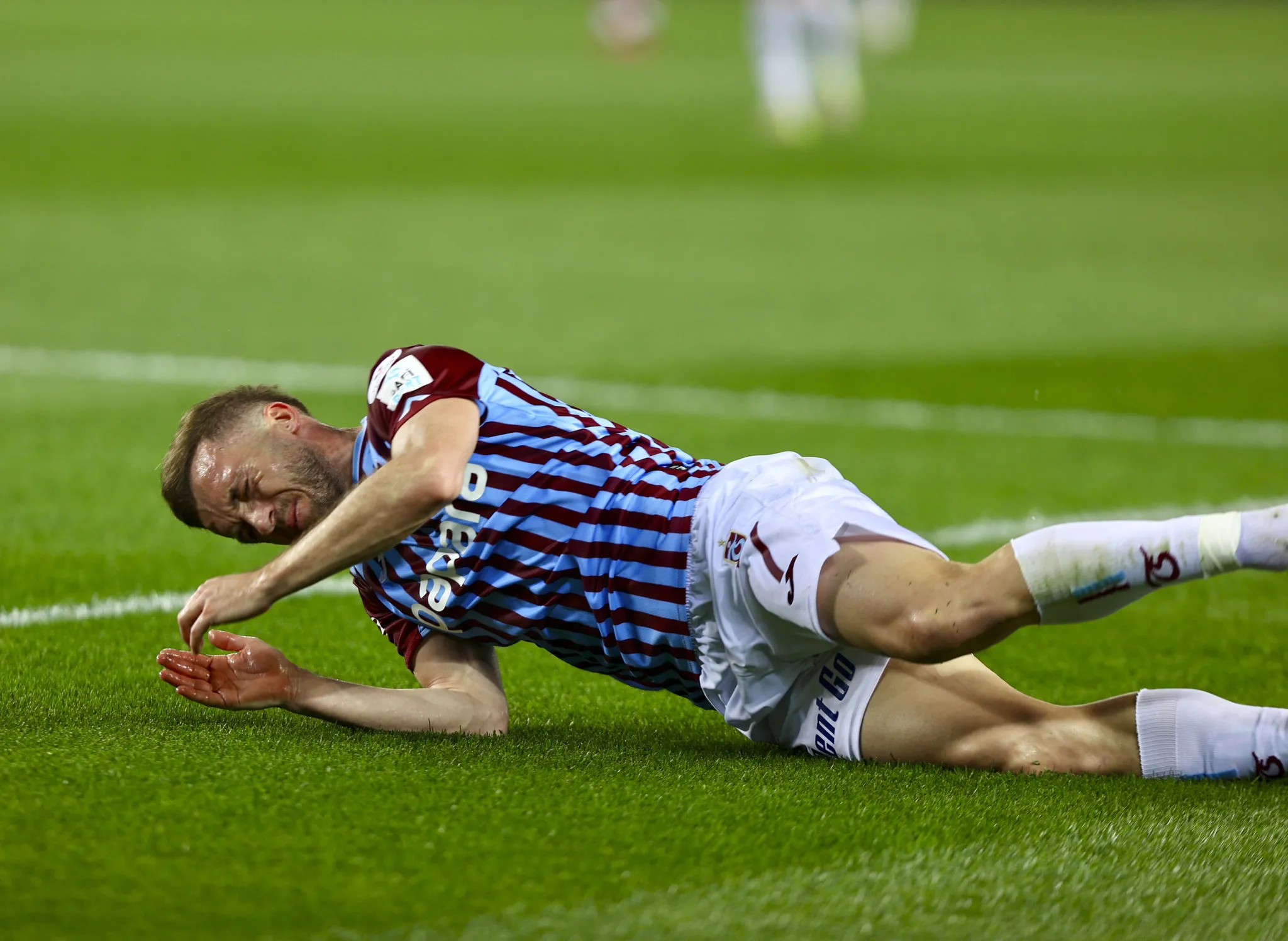 Trabzonspor'a Lovik'ten sonra bir transfer daha! İmzalar bekleniyor - 10