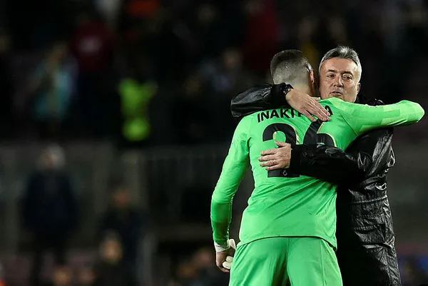 1647422015242.jpg Galatasaray - Barcelona maçı öncesi Domenec Torrent'ten dikkat çeken sözler: Barça'ya karşı çok akıllı olmayacaktır...-7