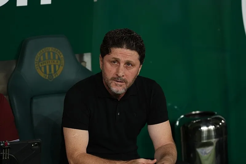 Trabzonspor’da Fatih Tekke dönemi sona erdi! Ayrılık resmen açıklandı-4