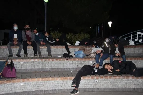 Kocaeli'nde yurt provokasyonu! Vali açıkladı: Hiçbirinin yurt talebi yok-4