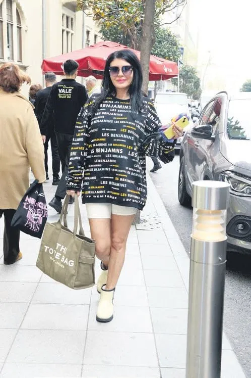 serenay-sarikayadan-kerem-bursin-itirafi-simdi-bana-gel-dese-1681588597737.jpeg Serenay Sarıkaya'dan Kerem Bürsin itirafı: "Şimdi bana gel dese..."-13