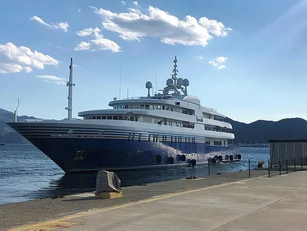 1 milyon 310 bin TL'lik 'Queen Miri' yakıt ikmali yaptı-1