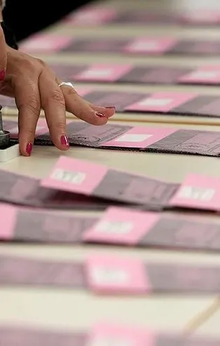 İtalya sandık başına gidiyor! Silvio Berlusconi iktidara geri mi dönüyor?