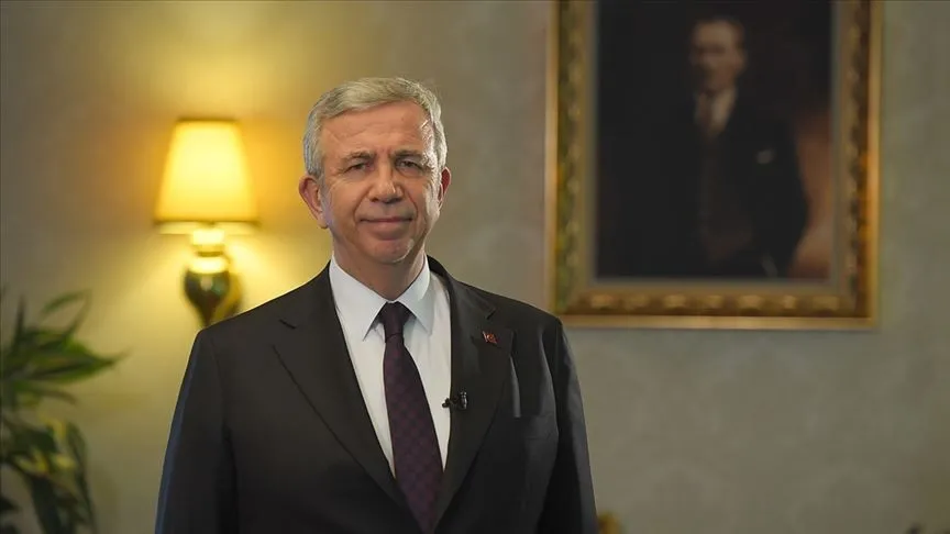 chpde-yavas-saflasmasi-kilicdaroglu-arinma-dedi-mansur-yavas-ozelin-yaninda-cikti-1780150840921.jpeg Kılıçdaroğlu arınma dedi Mansur Yavaş Özel’in yanında saf tuttu-7