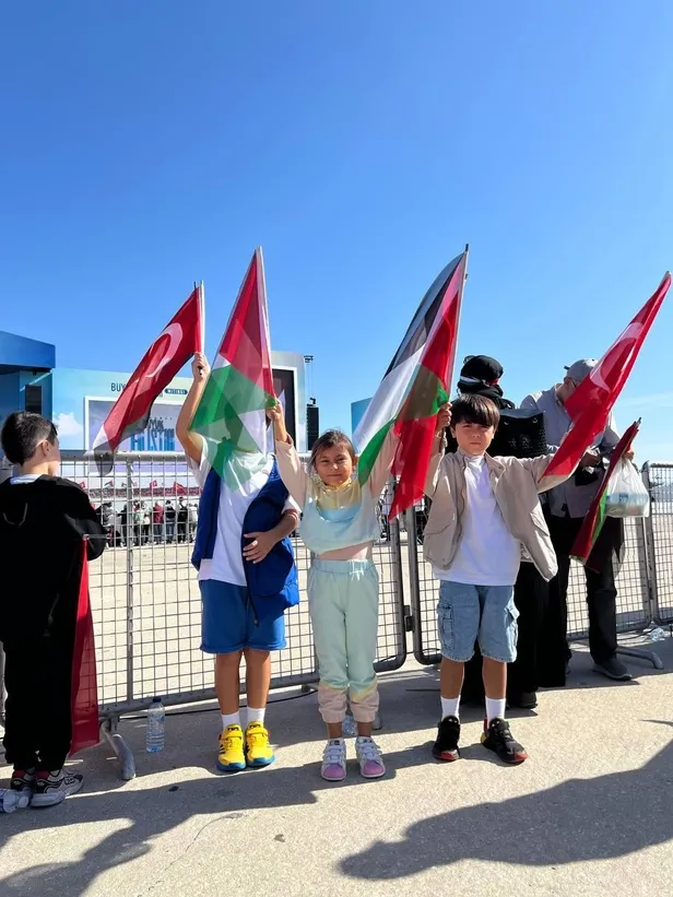 istanbulda-buyuk-filistin-mitingi-baskan-erdogan-ne-mesajlar-verecek-1698487477021.jpeg Başkan Erdoğan'dan İstanbul'daki Büyük Filistin Mitinginde önemli açıklamalar-22