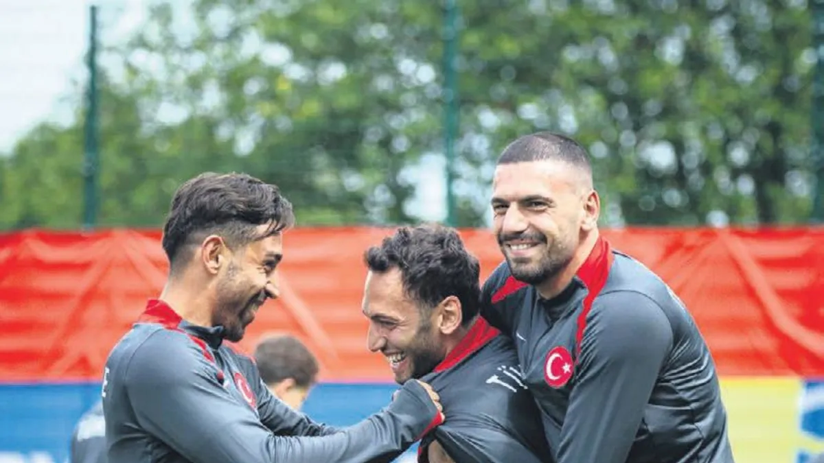 Vincenzo Montella Avusturya maçı öncesi açıklama yaptı: Bu maç başka olacak