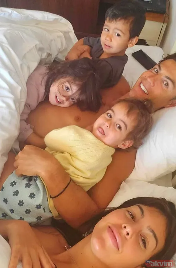 Uğruna 'at gübresi' yenen Cristiano Ronaldo yine yaptı yapacağını! Manchester United'ın yıldızının filosu çene yoruyor - 29