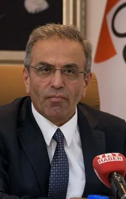 ÖSYM Başkanı istifa etti