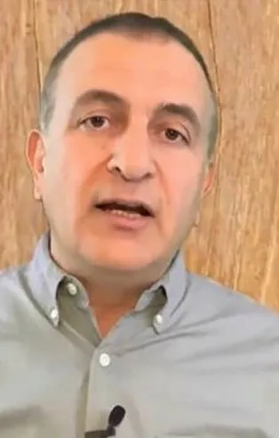 FETO firarisi Ekrem Dumanlı YPG'li teröristleri savundu!