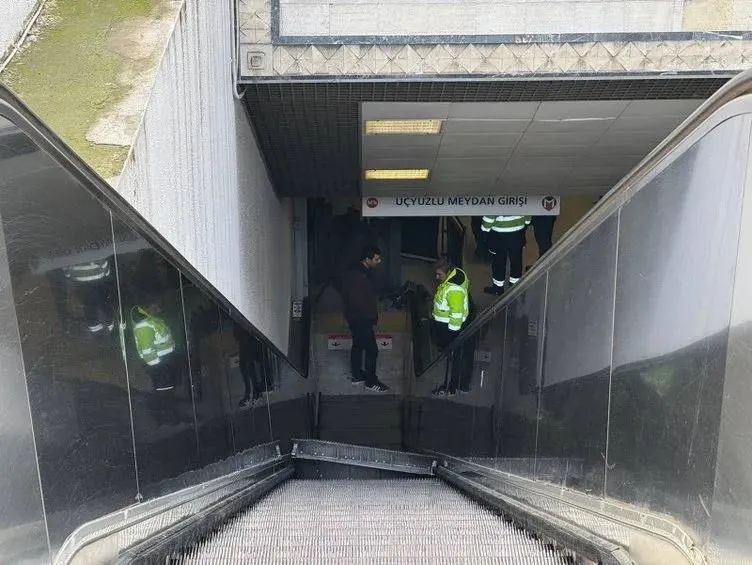 esenler-ucyuzlu-metrosunda-faciadan-donuldu-vidalar-firladi-yuruyen-merdiven-bir-anda-coktu-1706097755768.jpeg