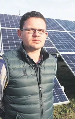 Tarlasına buğday değil güneş ekti