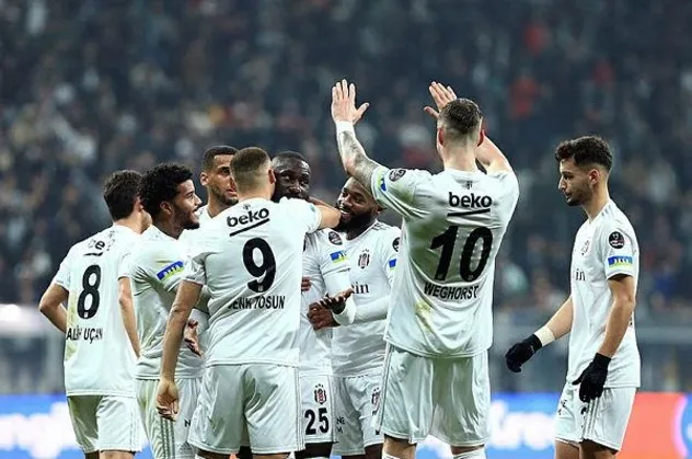 Kartal hayata döndü! Beşiktaş, Adana Demirspor’u Masuaku’nun frikiği ile geçti