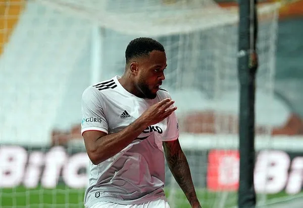 Kara Kartal’ın süper silahları Avrupa’yı da sallıyor: Abobukar ve Larin attıkları 13'er golle Inter'li yıldızlarla yarışıyor-2
