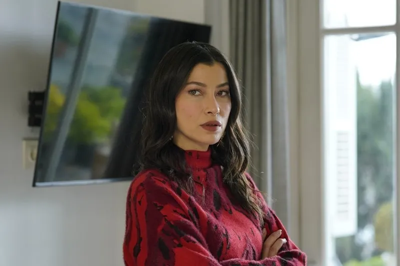 kizilcik-serbetinde-4-ismin-ayriligi-salterleri-attiracak-2-ay-sonra-ekrana-veda-edecek-1711551132642.jpg 2 ay sonra ekranlara veda ediyor: Kızılcık Şerbeti'nde 4 ismin ayrılığı şalterleri attıracak-4