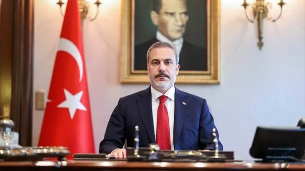 disisleri-bakani-fidan-kanadali-mevkidasi-joly-ile-telefonda-gorustu-1688838410356.jpeg Dışişleri Bakanı Hakan Fidan, ABD'li ve Kanadalı mevkidaşı ile telefonda görüştü-5