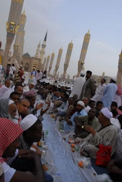Asr-ı Saadet’ten Medine’de iftar sofrası
