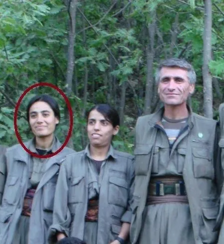 PKK/KCK’nın sözde Toplumsal Alan sorumluları olarak faaliyet gösteren Berfin Roj ve Emine Ulaş etkisiz hale getirildi (Takvim.com.tr)