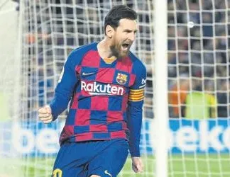 Messi Barça ile uzatıyor