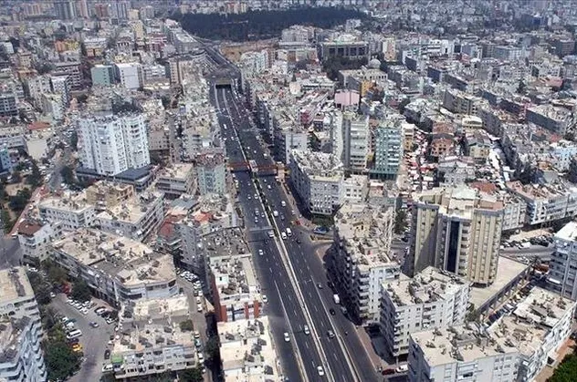 İstanbul'un Esenyurt ilçesi nüfusuyla 57 ili, onlarca ülkeyi geride bıraktı