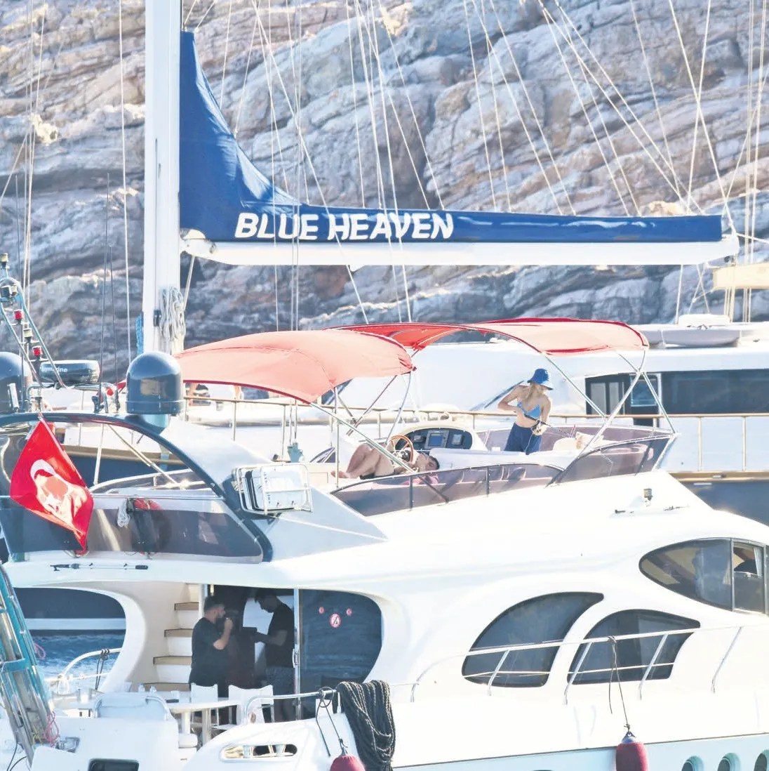 Ünlülerin Bodrum çıkarması