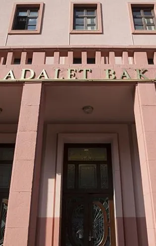 Adalet Bakanlığı’na 418 yeni personel