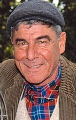 Sanatçı Ercan Yazgan hayatını kaybetti