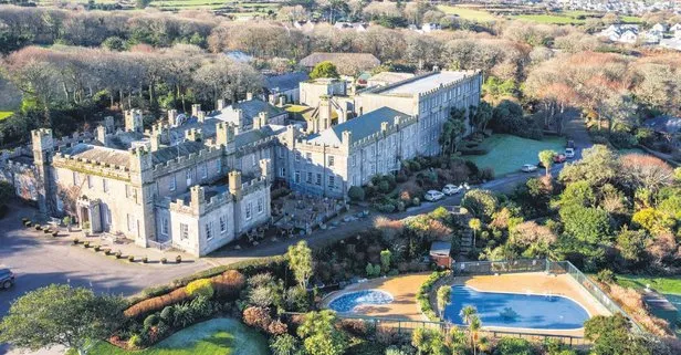Joe Biden, ilk ziyaretini İngiltere’ye yaptı: 18. yüzyıldan kalma bir kale otelde konakladı Dünya haberleri