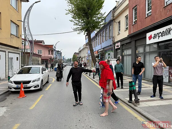 Deprem paniği: Hamamda yakalandı sokağa peştamalla çıktı - 4