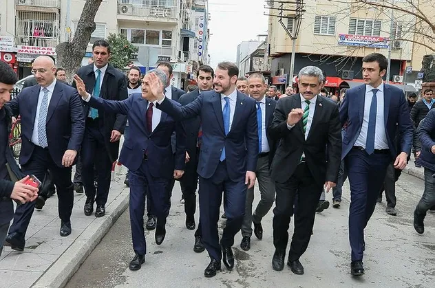 Bakan Albayrak Nazilli Belediyesi'ni ziyaret etti