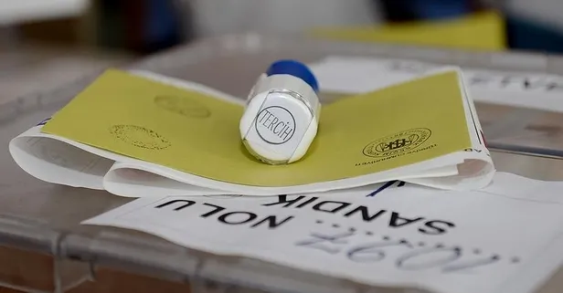 AK Parti'nin masasındaki anket: CHP'ye atılan fark yüzde 10