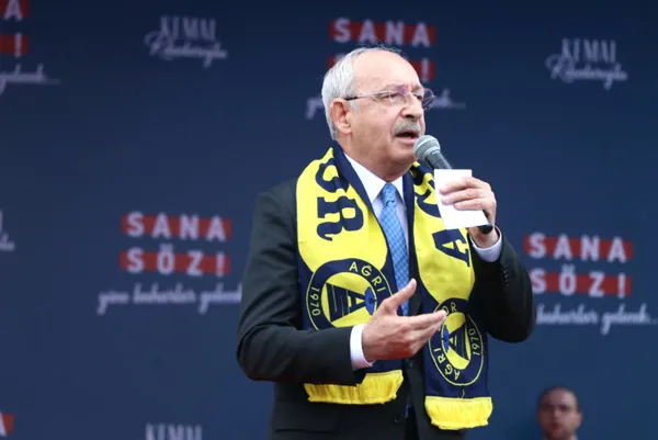 yine-gaf-yine-kemal-kilicdaroglu-once-konyayi-ulke-yapti-simdi-de-misiri-il-1683031502184.jpg Yine gaf yine Kemal Kılıçdaroğlu: Önce Konya'yı ülke yaptı, şimdi de Mısır'ı il-3