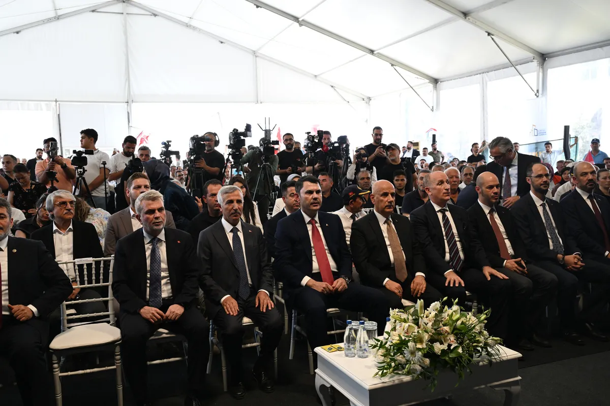 kahramanmarasta-konut-seferberligi-4-bin-500-yeni-sosyal-konut-1785602936311.jpg Kahramanmaraş’ta konut seferberliği: 4 bin 500 yeni sosyal konut-5