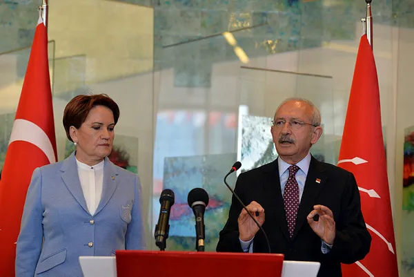 Meral Akşener’den paça kurtarma operasyonu! Kritik dönemeç: İYİ Parti CHP’den kopacak mı?