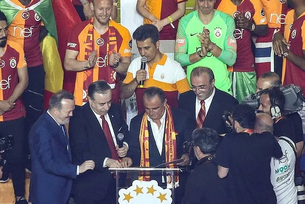 Galatasaray, Fatih Terim ile 5 yıllık sözleşme imzaladı-1