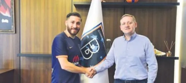 Kasımpaşalı Tunay 3 yıl Başakşehir’de