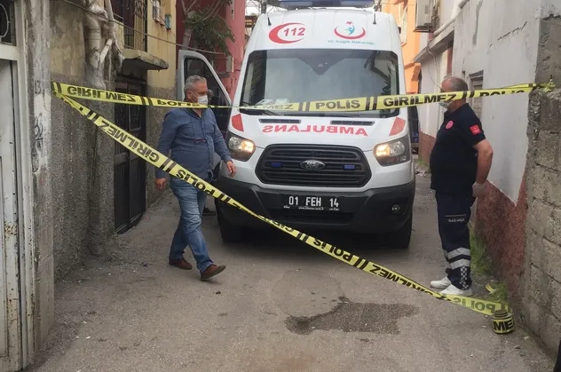 Tüfekle şaka yaparken arkadaşını öldüren şüpheli kaçtı