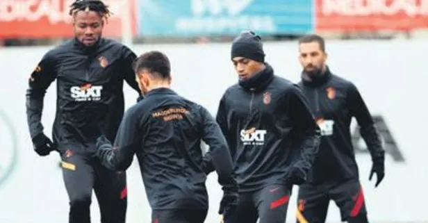 Fatih Terim'den neşter: Sivas maçına farklı bir 11 (Yurttan ve dünyadan spor gündemi)